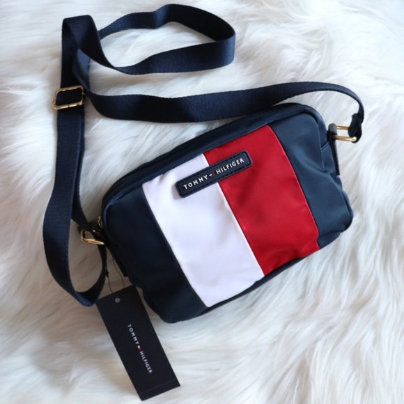 Tommy Hilfiger Handbags - Tommy Hilfiger Vintage Sporty Crossbody Purse